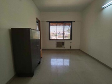 2 BHK Apartment For Rent in Santacruz East