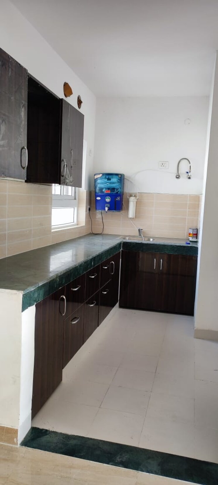 Kitchen, bptp-parkland 3 Bedroom 250 Sq.Yd. Builder Floor In Sector 75 Faridabad 8215104