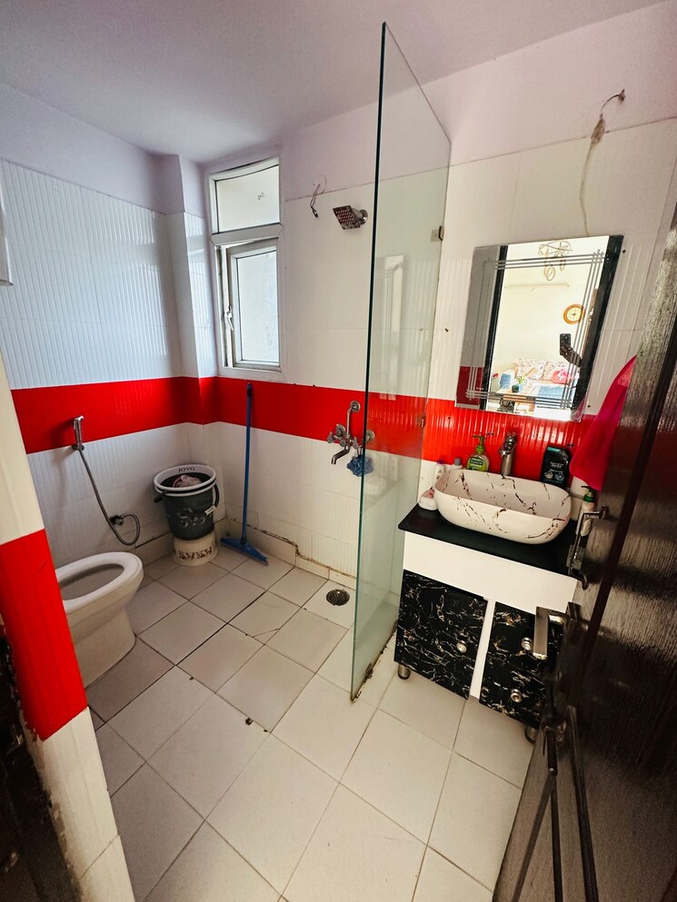 Master Bedroom, amrapali-empire 2 Bedroom 726 Sq.Ft. Apartment In Sain Vihar Ghaziabad 8215148