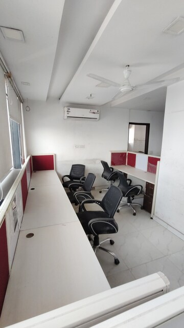 Team Area in  Office Space at Bestfield, Netaji Subhash Place – for Rent