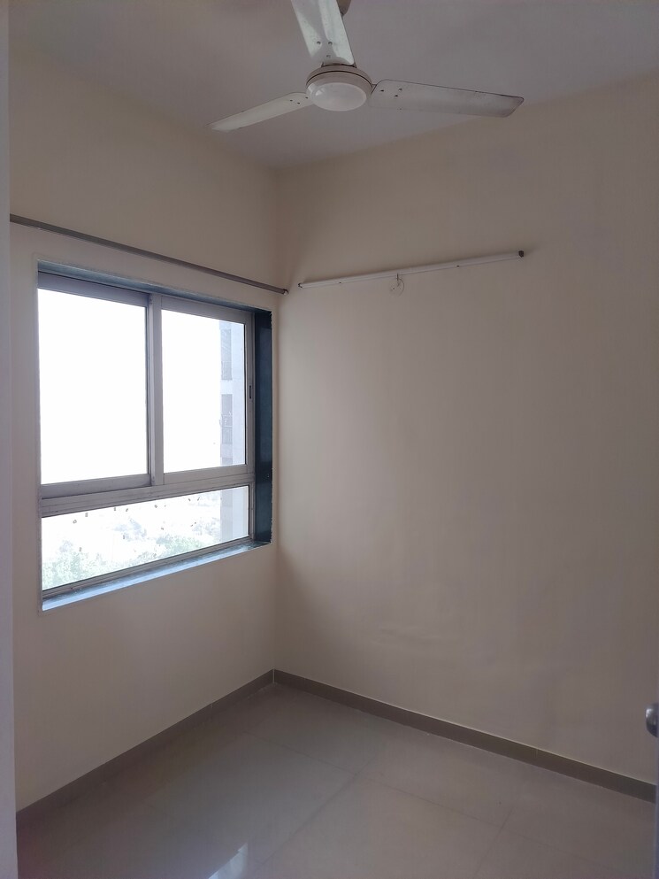 Room, indiabulls-greens 1.5 Bedroom 920 Sq.Ft. Apartment In New Panvel Navi Mumbai 8215222