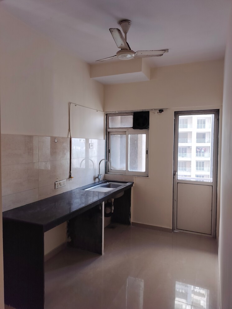 Kitchen, indiabulls-greens 1.5 Bedroom 920 Sq.Ft. Apartment In New Panvel Navi Mumbai 8215222