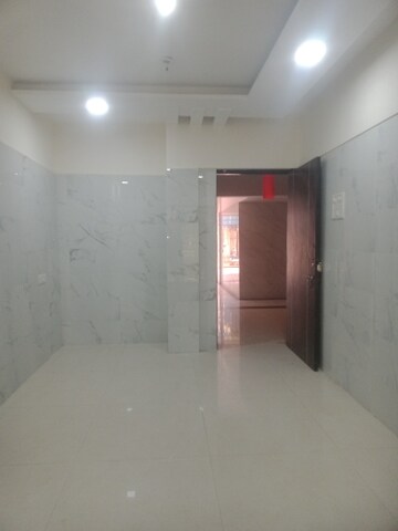 Bedroom in 2 BHK Apartment at VR Radha Regency, Mira Road – for Rent