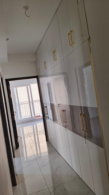 Kitchen in 3 BHK Apartment at Rishita Manhattan, Gomti Nagar – for Rent