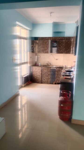 Furnished Amenities in 2 BHK Apartment at Jaipuria Apartment, Dundahera – for Rent