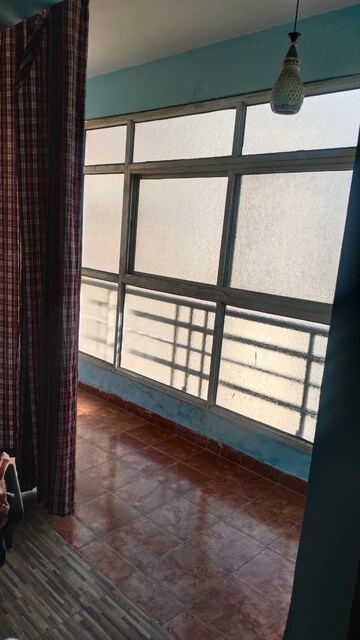 Room in 2 BHK Apartment at Jaipuria Apartment, Dundahera – for Rent