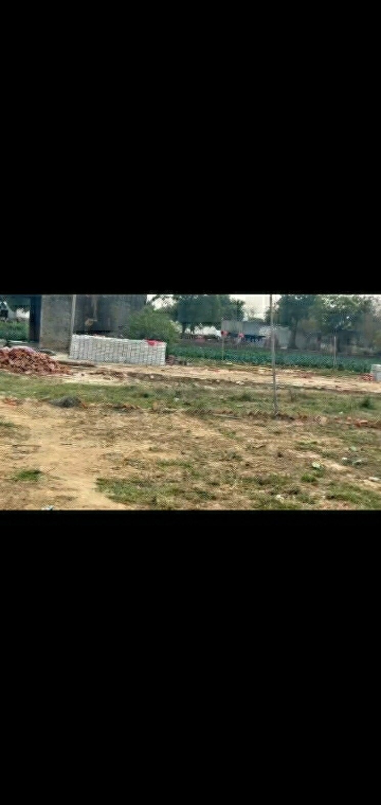 undefined, grihapravesh  82 Sq.Yd. Plot In Sector 77 Noida 8215327
