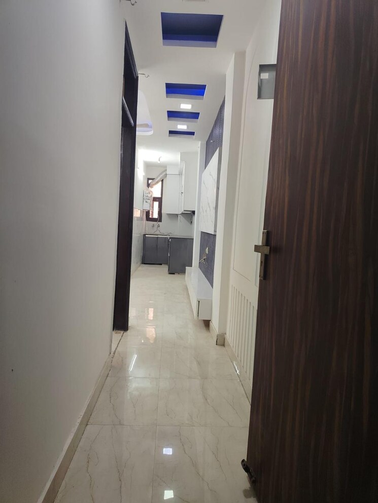 undefined, mahavir enclave 1 3 Bedroom 1050 Sq.Ft. Builder Floor In Mahavir Enclave 1 Delhi 8215398