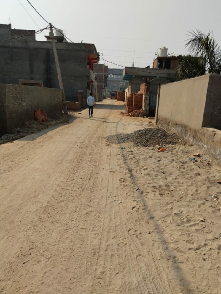 Exterior View, kalyan-kunj  140 Sq.Yd. Plot In Sector 49 Noida 8215399