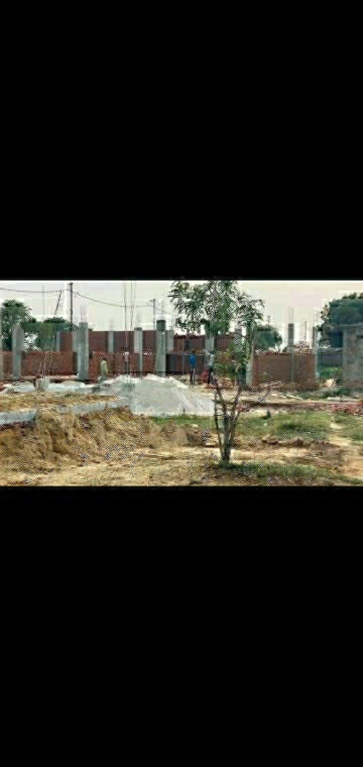 Garden, kalyan-kunj  140 Sq.Yd. Plot In Sector 49 Noida 8215399