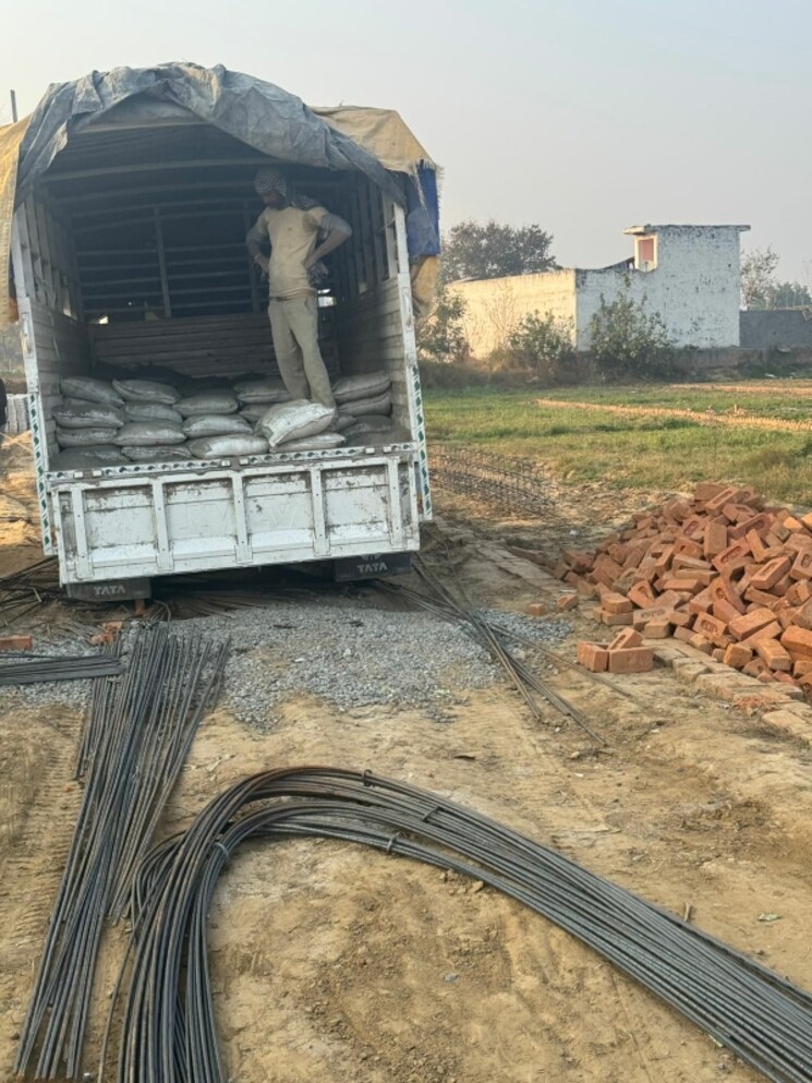 Exterior View, kalyan-kunj  140 Sq.Yd. Plot In Sector 49 Noida 8215399