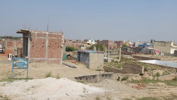  Plot For Sale in Sector 142