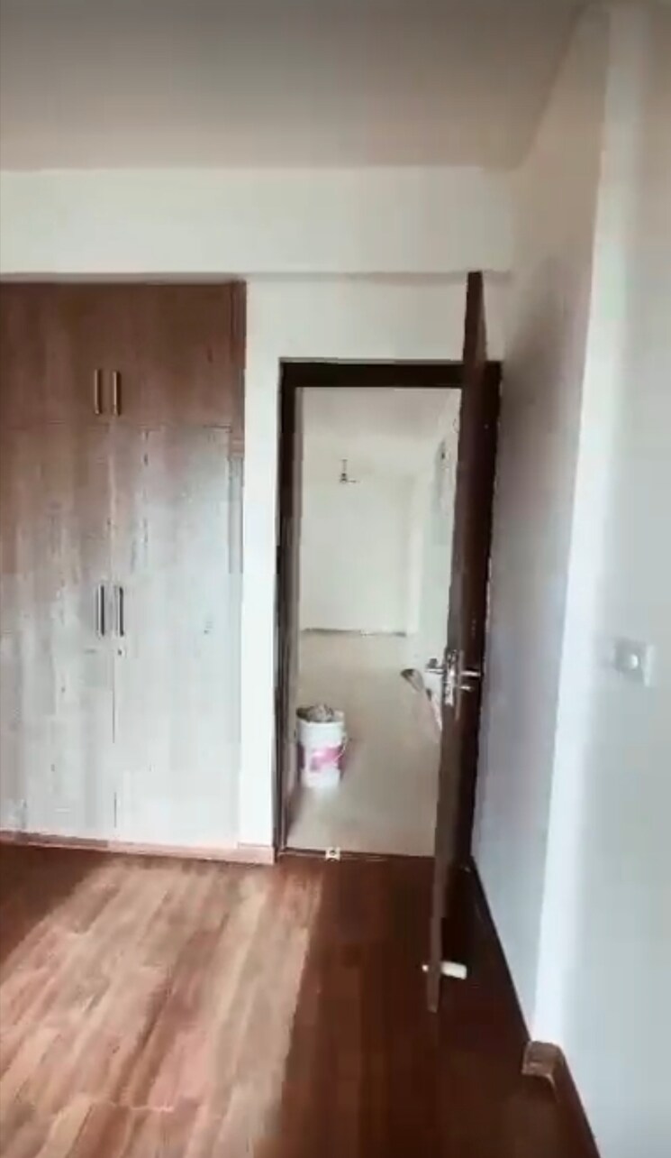 Room, bptp-discovery-park 2 Bedroom 1239 Sq.Ft. Apartment In Sector 80 Faridabad 8215485