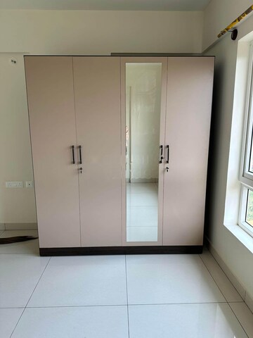 Room in 2 BHK Apartment at Mahaveer Celesse, Hunasamaranahalli – for Rent
