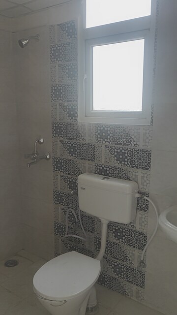 Bathroom in 2 BHK Apartment at Signature Global Proxima Phase 2, Sector 89 – for Rent