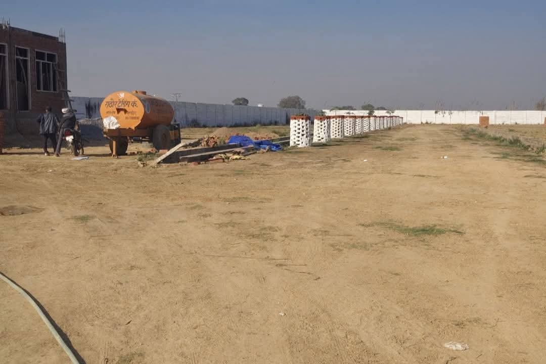 Plot For Sale in Divyam Vault