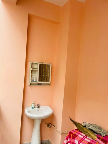 Furnished Amenities in 3 BHK Apartment at Faizabad Road – for Rent
