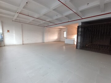 Room in  Showroom at Sanpada – for Rent