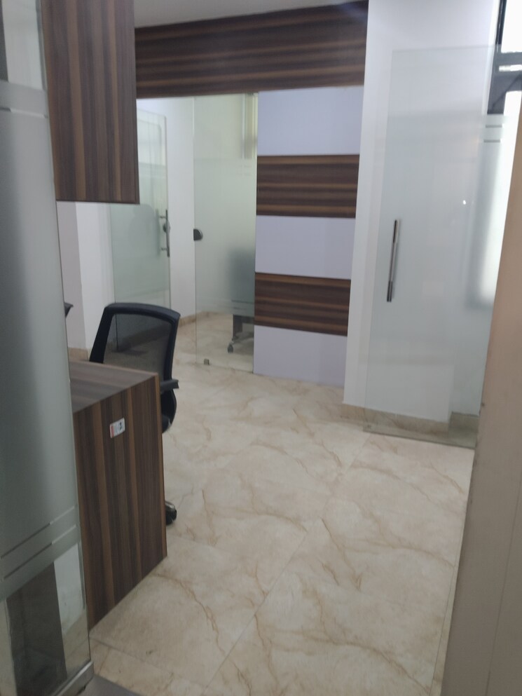 Floor Plan, netaji subhash place Commercial Office Space 526 Sq.Ft. In Netaji Subhash Place Delhi 8215738