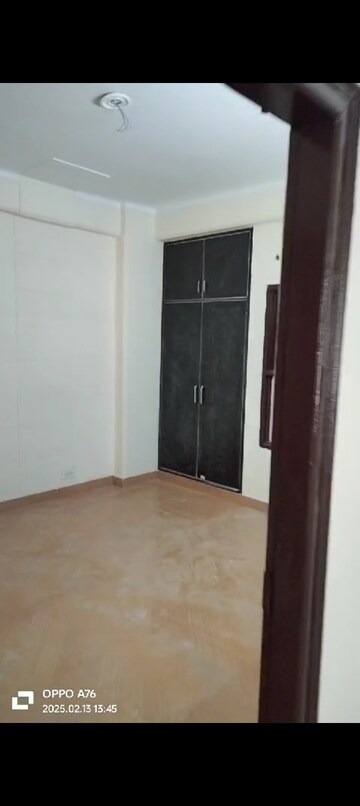 Room in 2 BHK Apartment at Sangwan Heights, Raj Nagar Extension – for Sale