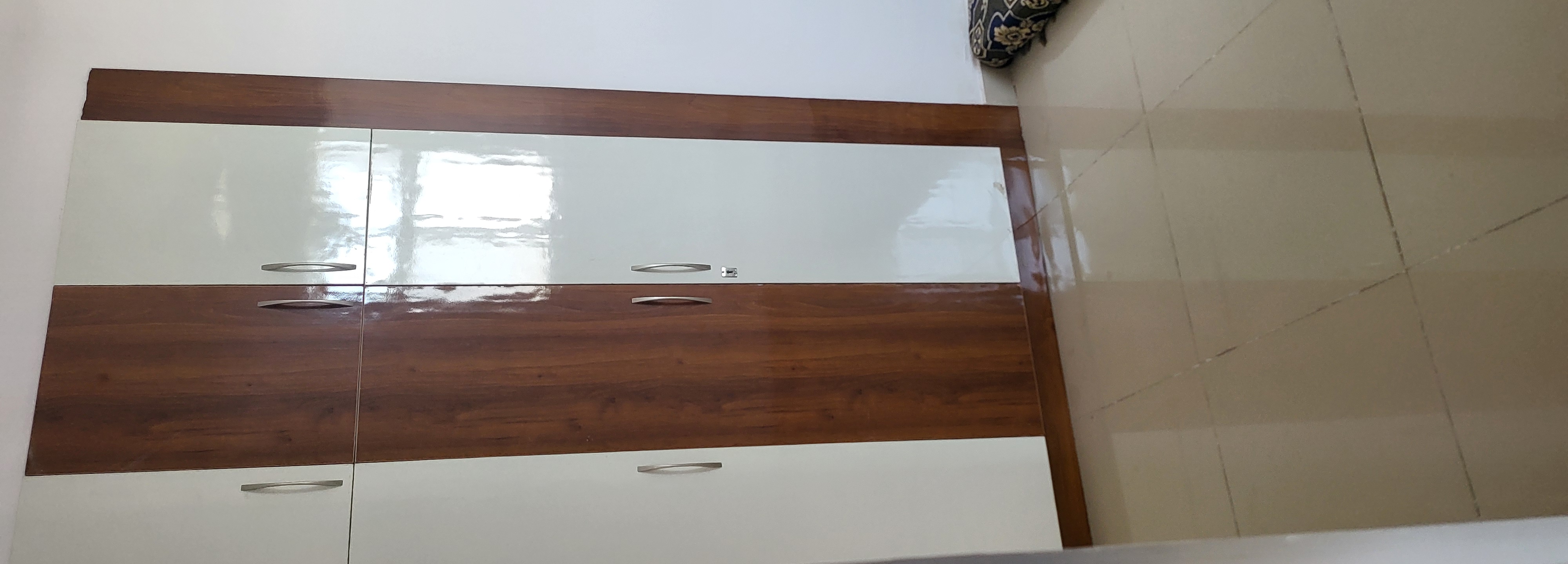 2 BHK Apartment For Sale in Charms Castle