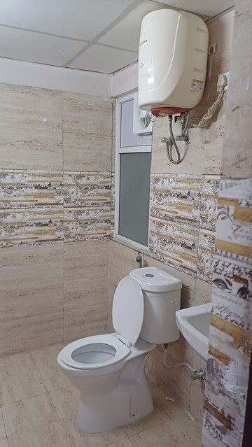 Bathroom in 3 BHK Apartment at Amrapali Golf Homes, Sector 4, Greater Noida – for Rent