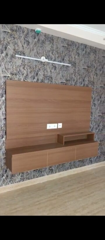 Furnished Amenities in 3 BHK Apartment at Amrapali Golf Homes, Sector 4, Greater Noida – for Rent