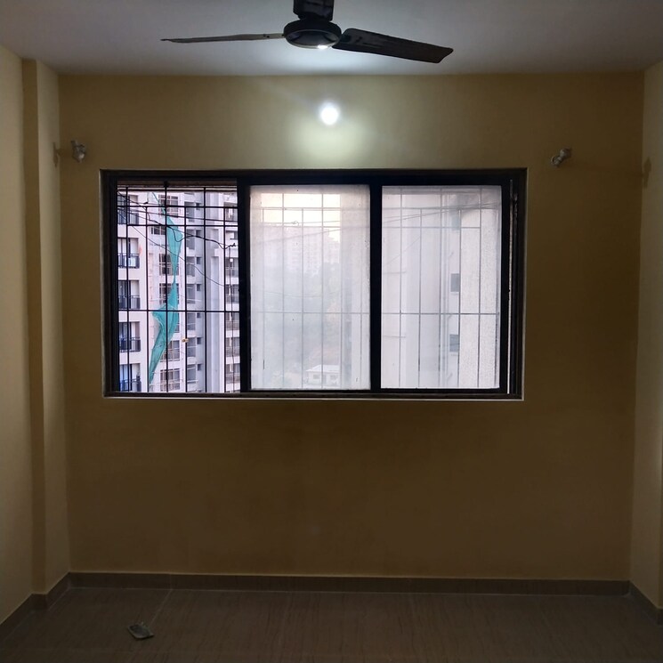 Room, raunak-unnathi-woods-phase-4-and-5 1 Bedroom 539 Sq.Ft. Apartment In Ghodbunder Road Thane 8215827