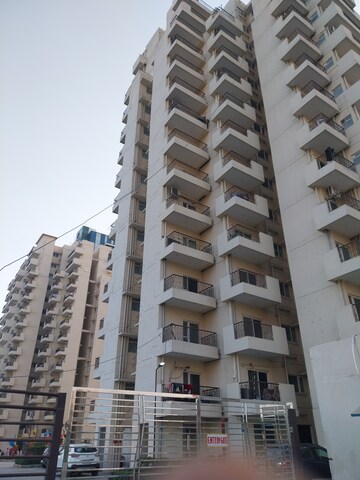2 BHK Apartment – Exterior View View at Suncity Avenue 102, Sector 102 - for Rent