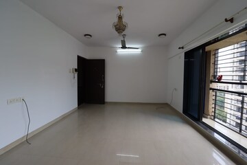 Room in 3 BHK Apartment at Runwal Pearl, Manpada – for Sale