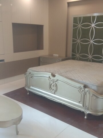 Bathroom in 6+ BHK Independent House at New Friends Colony – for Sale