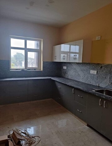Kitchen in 2 BHK Builder Floor at Sector 45 – for Rent
