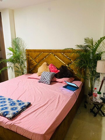 Bedroom in 2 BHK Builder Floor at Ardee City, Sector 52 – for Rent