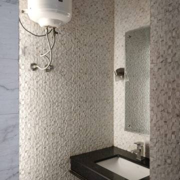 Bathroom in 3 BHK Builder Floor at South Extension ii – for Rent