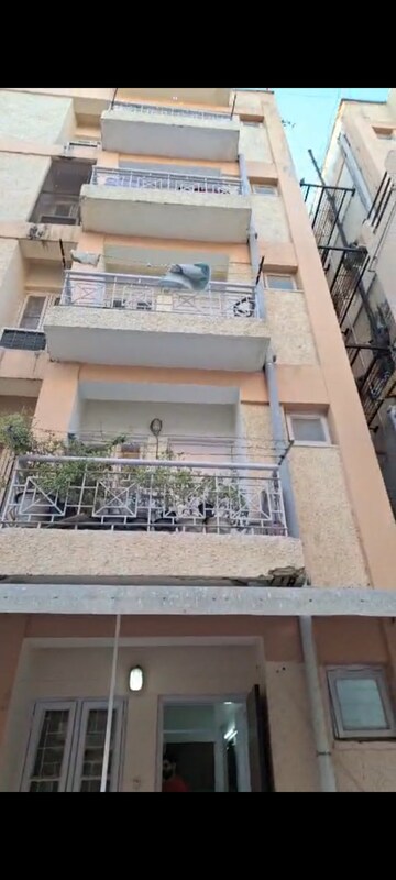 1.5 BHK Apartment For Rent in Vasant Kunj Delhi  8215925