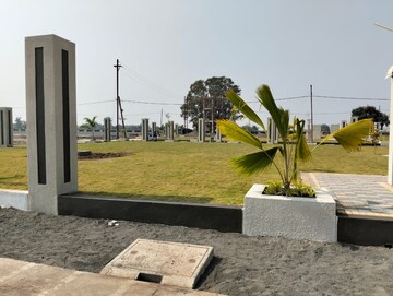  Plot – Garden View at Super Corridor - for Sale