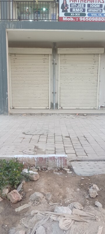  Shop – Exterior View View at Amolik Sankalp, Sector 85 - for Sale