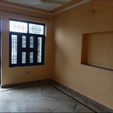 Room in 2 BHK Independent House at Alpha Residences, Sector 150 – for Rent
