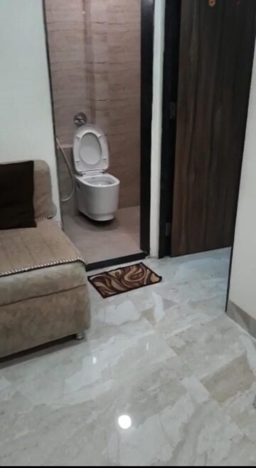 Bathroom in 1 BHK Apartment at Akshay CHS Andheri, Andheri West – for Sale