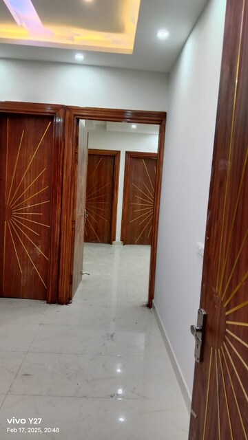 Room in 3 BHK Builder Floor at Sahastradhara Road – for Sale