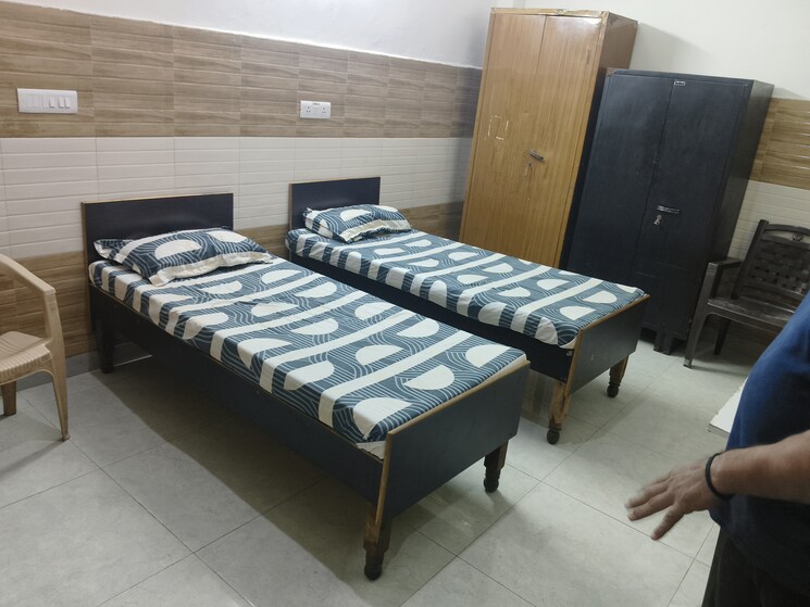 Room, kendriya-vihar-2 Pg For Girls In Sector 82 8216204