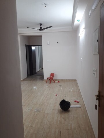 Bathroom in 3 BHK Apartment at Amrapali Golf Homes, Sector 4, Greater Noida – for Rent