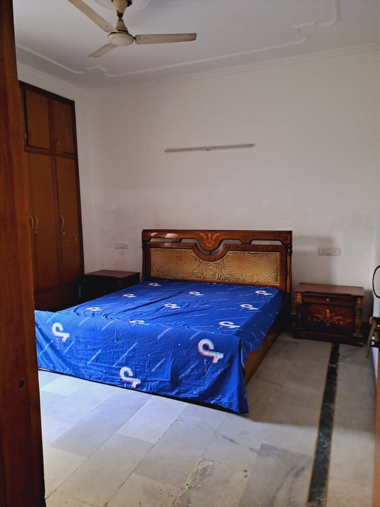 Bedroom, sector 31 3 Bedroom 2000 Sq.Ft. Builder Floor In Sector 31 Gurgaon 8216233