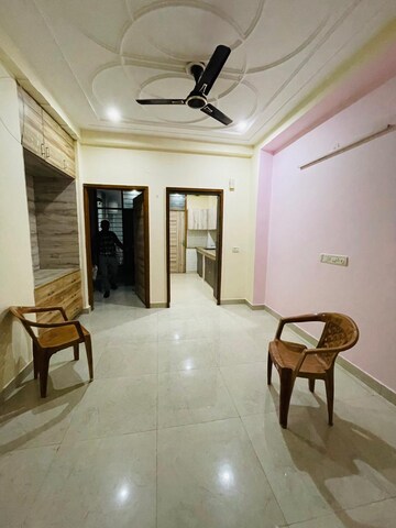 Kitchen in 2 BHK Builder Floor at Sector 30 – for Rent