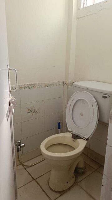 1 BHK Apartment For Sale in Vasant Kunj