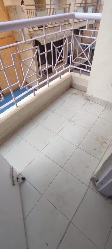 Balcony in 1 BHK Apartment at Vasant Kunj – for Sale