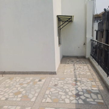 Balcony in 1 RK Builder Floor at Saket – for Rent