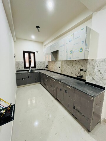 Kitchen in 2 BHK Builder Floor at Sector 47 – for Rent