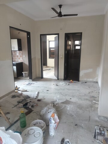 Room in 1 BHK Builder Floor at Sector 40 – for Rent