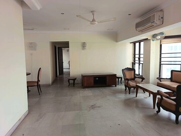 Parking in 3.5 BHK Apartment at Chaitanya Tower, Prabhadevi – for Sale
